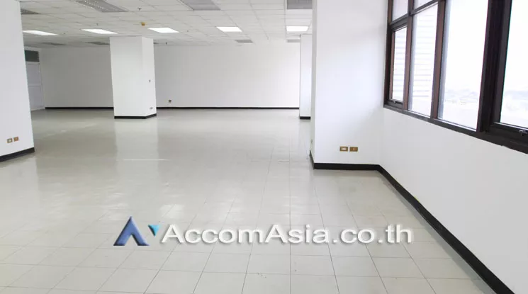 5  Office Space For Rent in Charoennakorn ,Bangkok BTS Krung Thon Buri at Thai Sri Tower AA13712